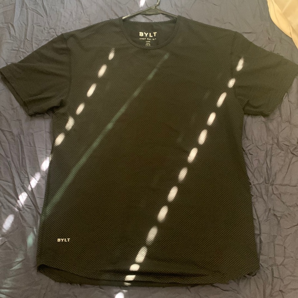 Bylt Drop Cut Lux Blend (dry-fit). Black, white dotted. Size: Large, like new